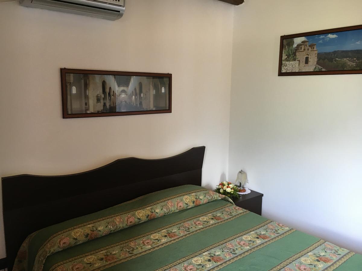 La Bastia Bed and Breakfast Scilla Exterior foto